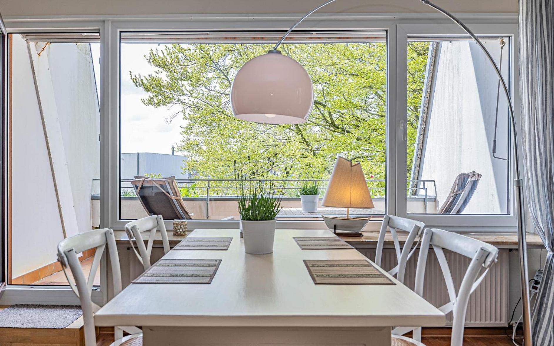 Fewo1846 - Eastside - Komfortables Apartment Im 2 Og Mit Balkon Und Tg-Stellplatz Фленсбург Экстерьер фото